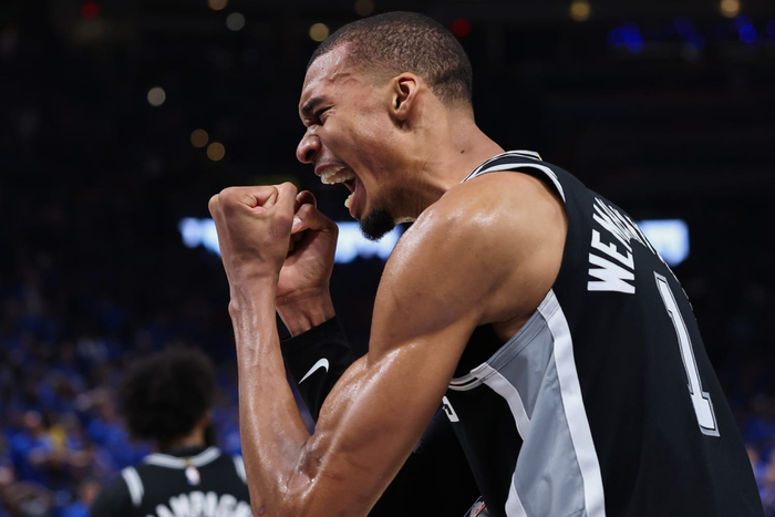 lol下载官网-ESPN专访文班：少林特训有点被夸大 波波维奇始终是我们的掌舵人|总决赛|格雷格-波波维奇|圣安东尼奥马刺队|NBA总决赛|文班亚马_新浪体育_新浪新闻